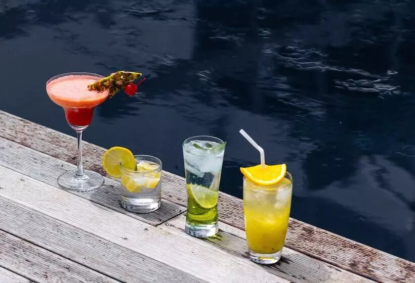 Fotos del hotel Canvas Boutique:  10