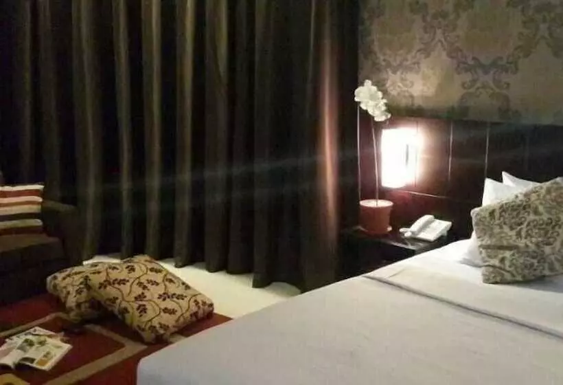 Fotos del hotel Sisingamangaraja Guest House Semarang:  23