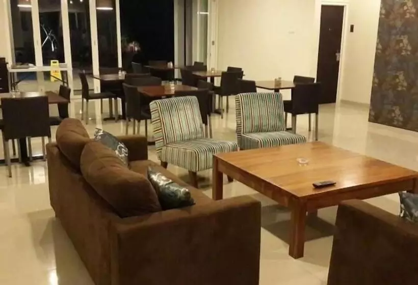 Fotos del hotel Sisingamangaraja Guest House Semarang:  3