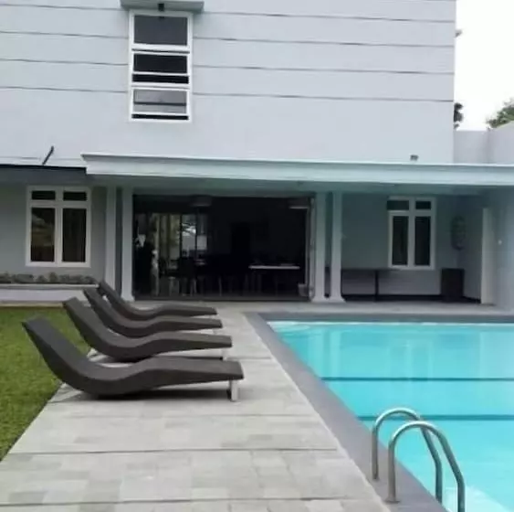 Fotos del hotel Sisingamangaraja Guest House Semarang:  15