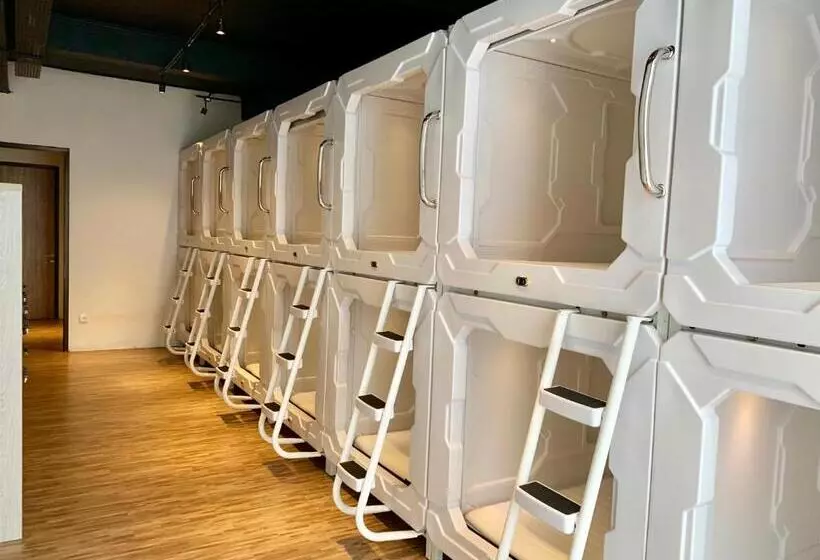 Stay Inn Hostel Jakarta