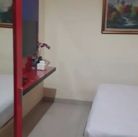 Fotos del hotel California:  13