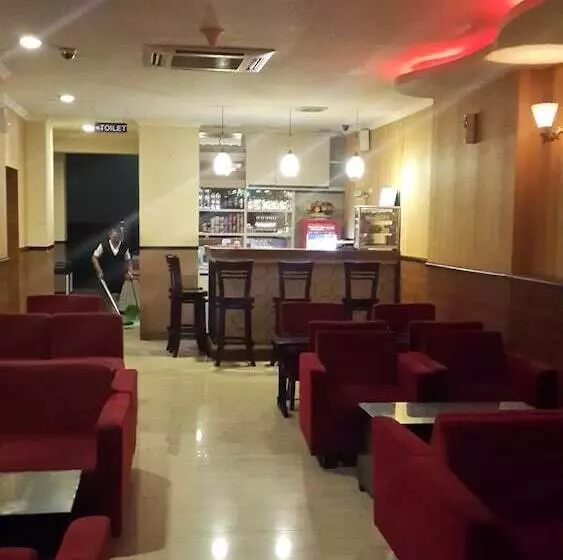 Fotos del hotel California:  4