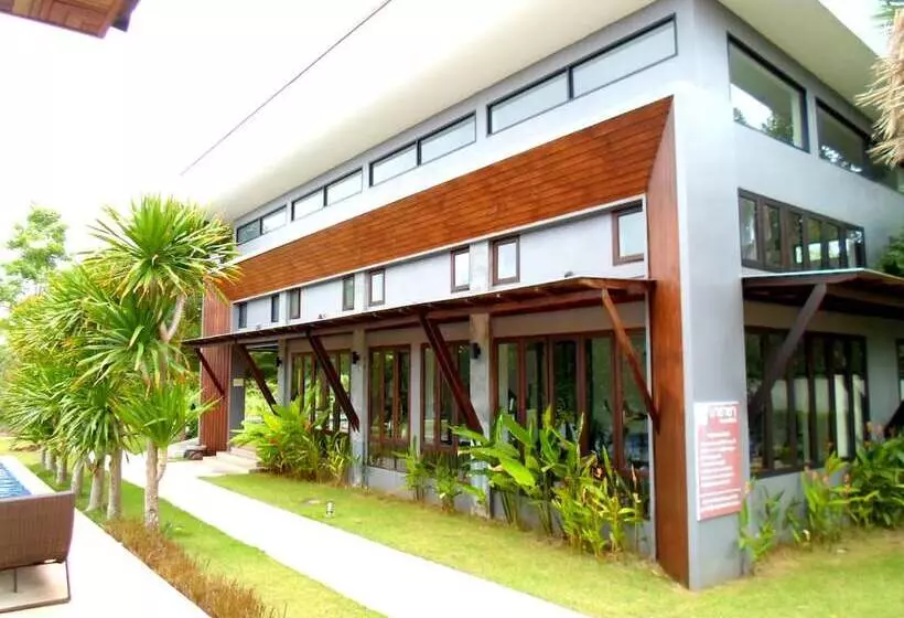 Fotos del hotel Naraya Riverside Resort:  13