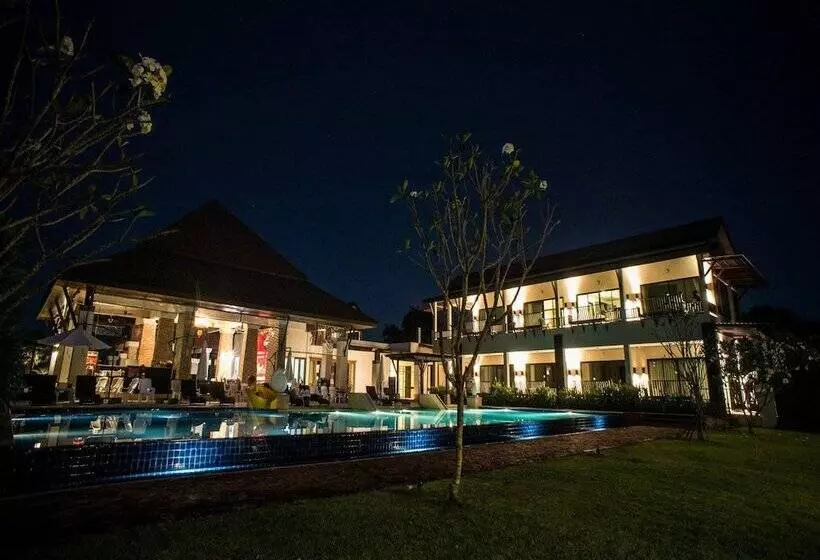 Fotos del hotel Naraya Riverside Resort:  15