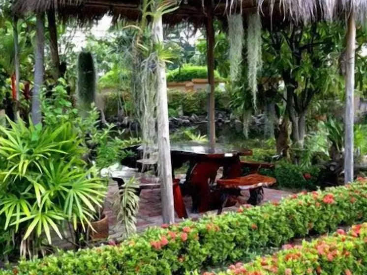 Fotos del hotel Rimpu Hill Resort:  2