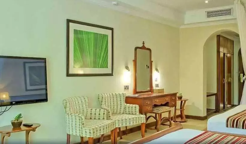 Fotos del hotel Sovereign:  12