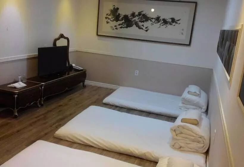 Fotos del hotel Dunsan Graytone:  24