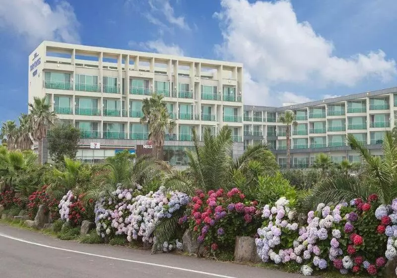 Fotos del hotel The Four Grace Resort:  18