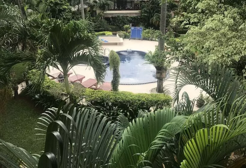 Fotos del hotel Amber Sands Beach Resort:  2