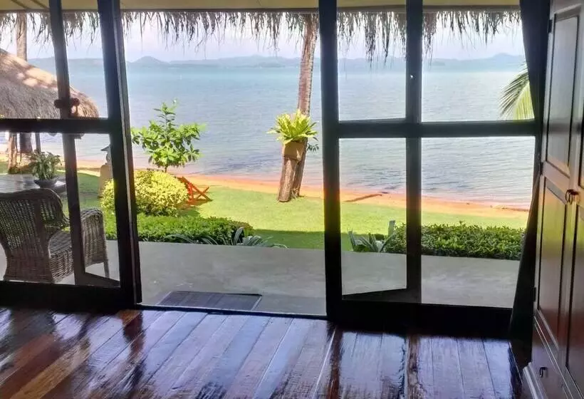 Fotos del hotel Amber Sands Beach Resort:  18