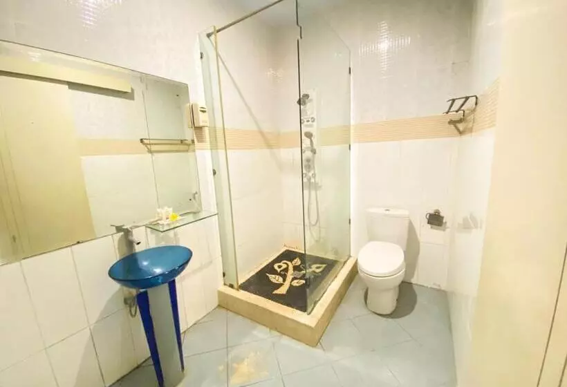 Fotos del hotel Dedy Beach Inn Kuta:  11