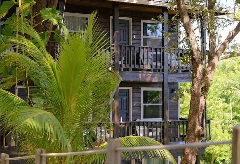 Fotos del hotel Upachaya:  18