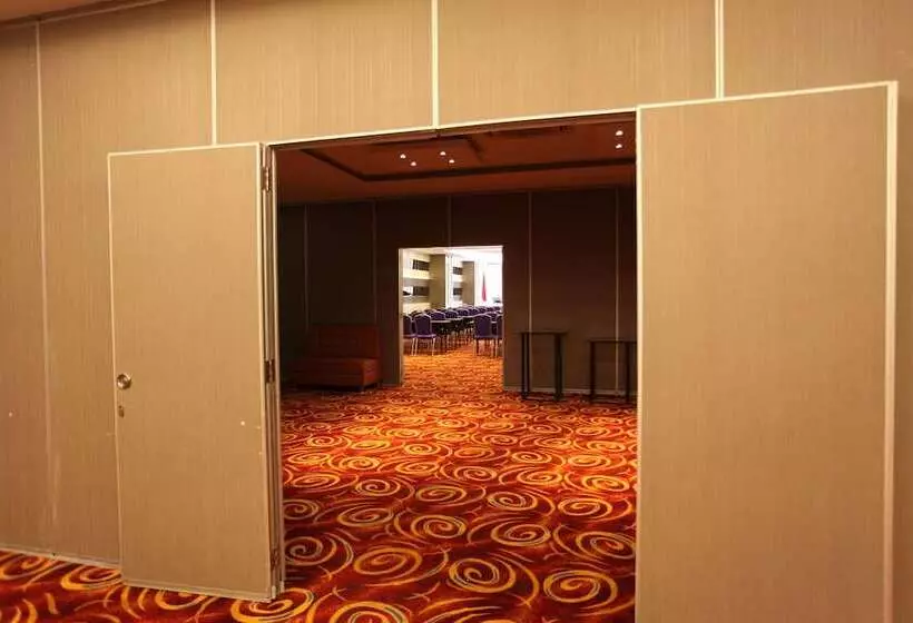 Fotos del hotel La Riz Wthree Lagaligo Makassar:  20