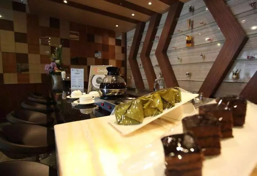 Fotos del hotel La Riz Wthree Lagaligo Makassar:  12