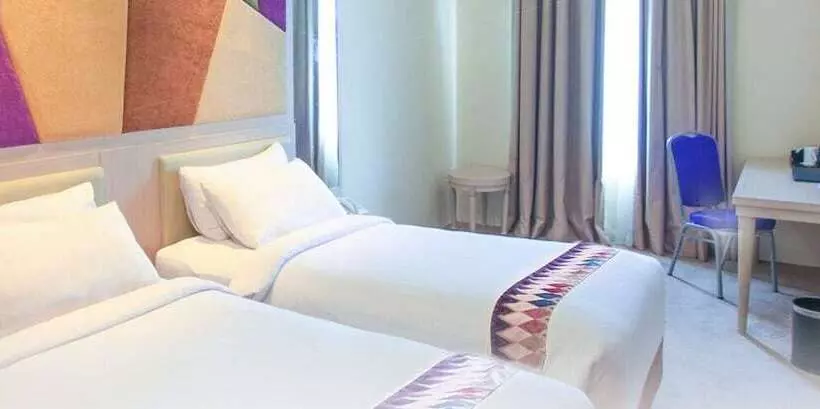 Fotos del hotel La Riz Wthree Lagaligo Makassar:  19