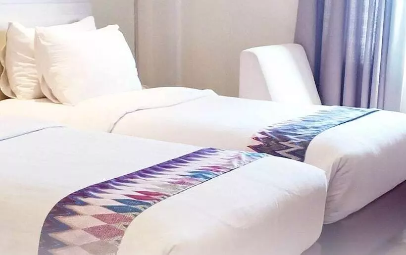 Fotos del hotel La Riz Wthree Lagaligo Makassar:  24