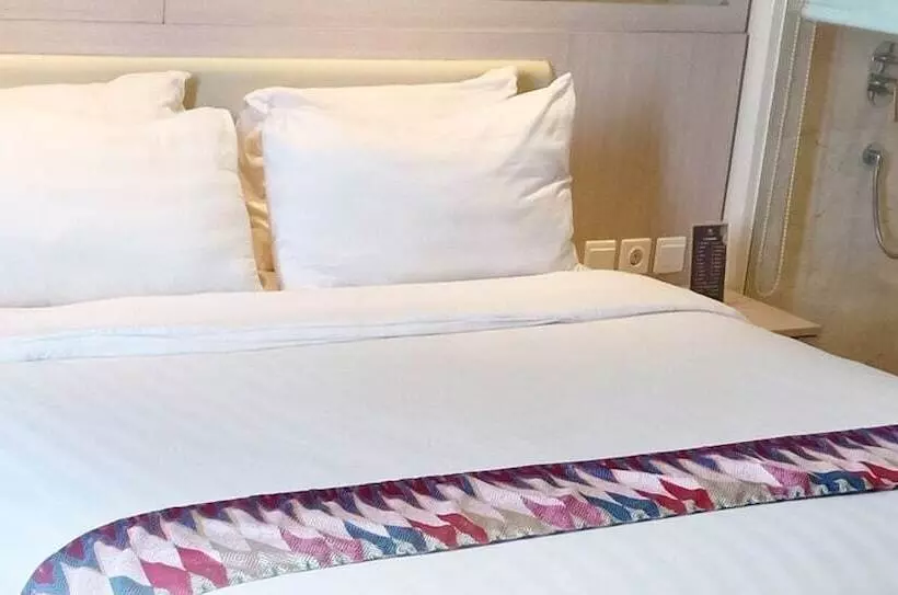 Fotos del hotel La Riz Wthree Lagaligo Makassar:  23