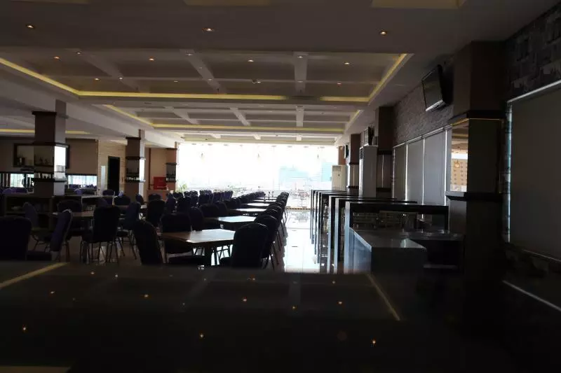 Fotos del hotel La Riz Wthree Lagaligo Makassar:  10