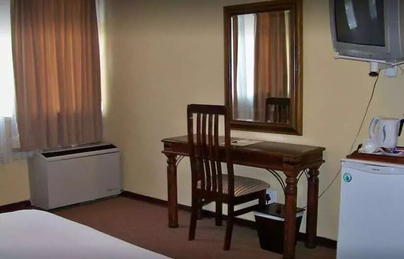 Fotos del hotel Hospitality And Tourism Academy:  13