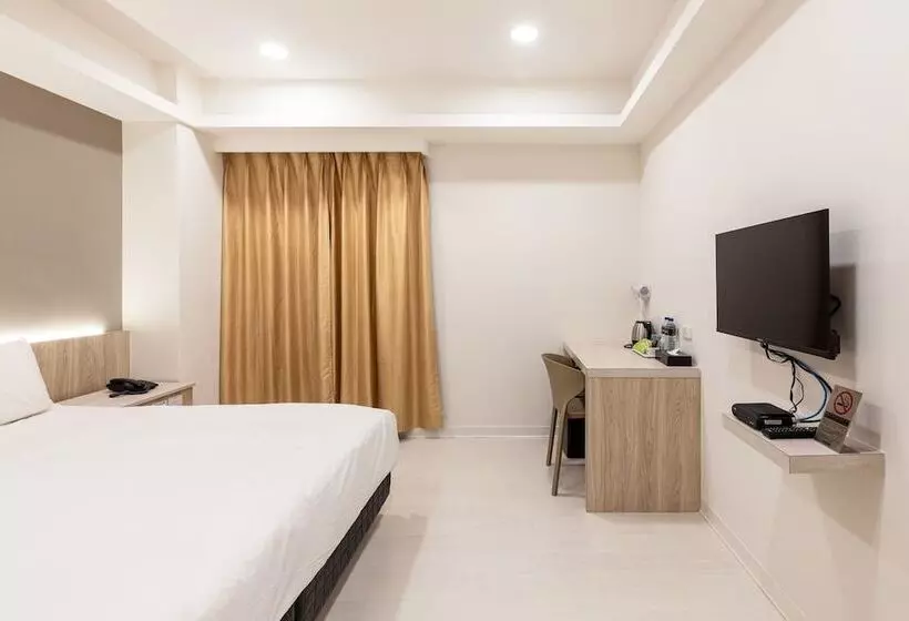 Taichung Kiwi Express Hotelmrt Zhongqing