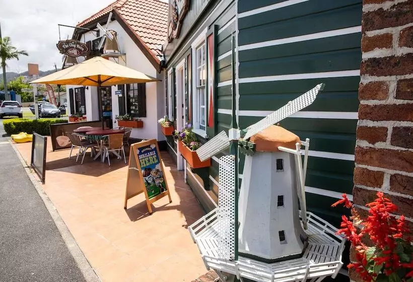 Fotos del hotel Clog Barn Caravan Park:  5