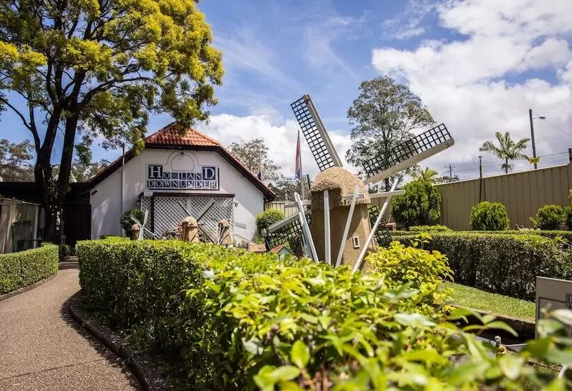 Fotos del hotel Clog Barn Caravan Park:  10