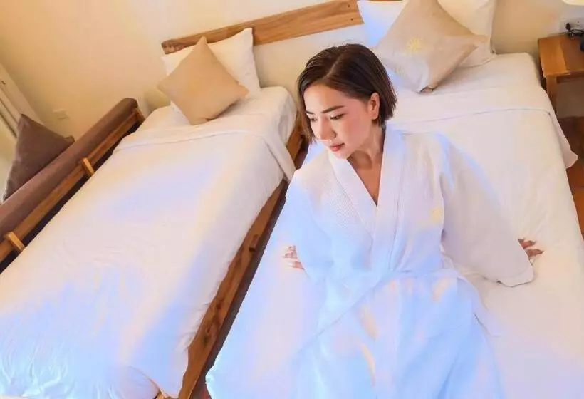 Fotos del hotel Daisy Resort:  5