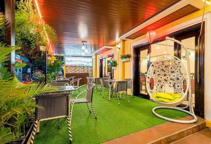 Fotos del hotel Golden River:  10