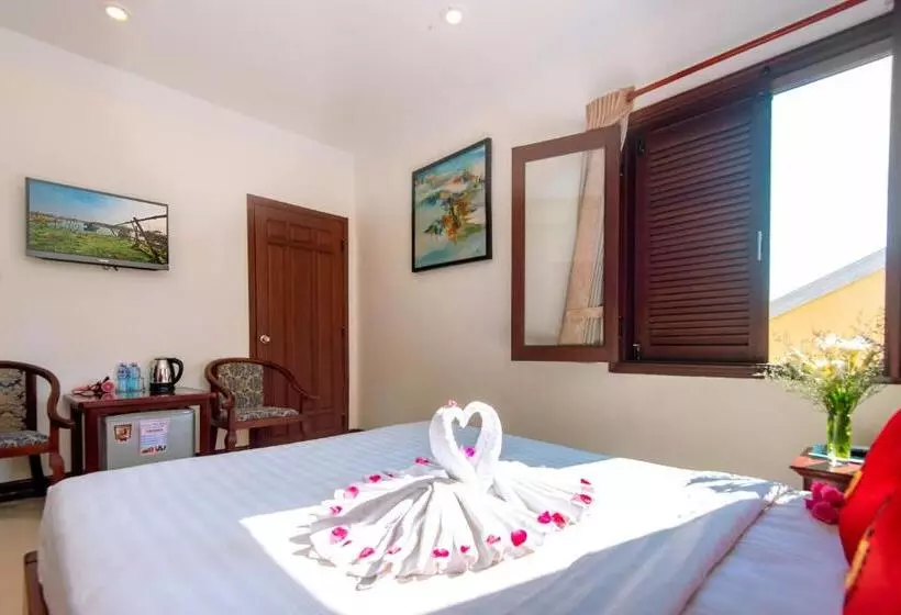 Fotos del hotel Golden River:  25