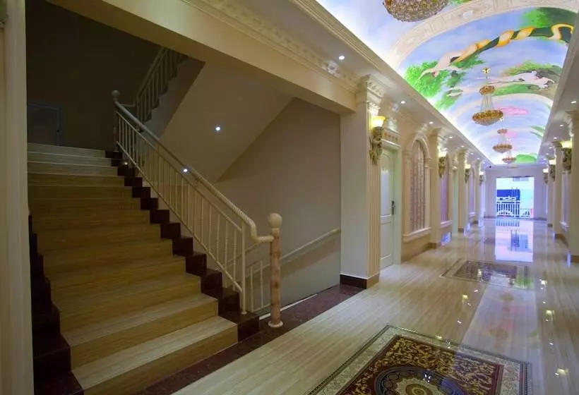 Fotos del hotel Grand Town Hotel Makassar:  3