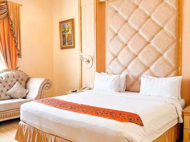 Fotos del hotel Grand Town Hotel Makassar:  2