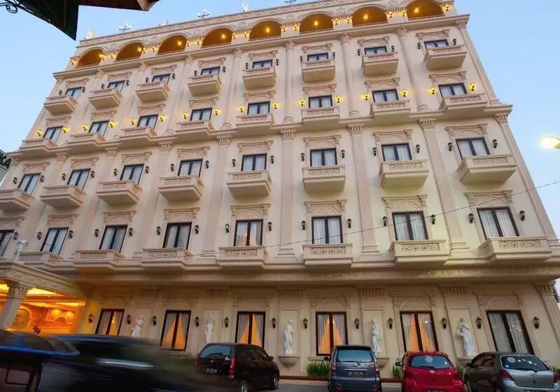 Grand Town Hotel Makassar