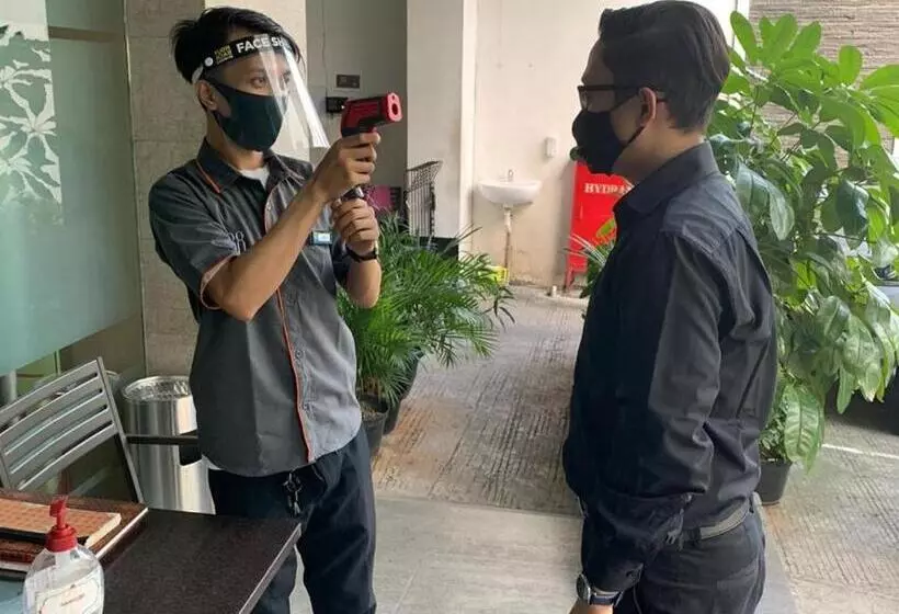 Fotos del hotel 88 Grogol:  6