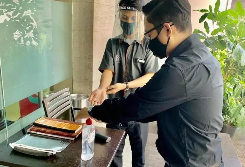 Fotos del hotel 88 Grogol:  10