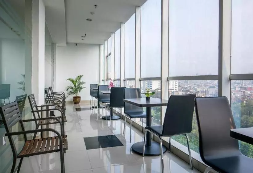 Fotos del hotel 88 Grogol:  12