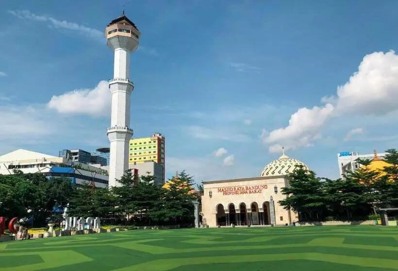 Fotos del hotel Lingga:  7