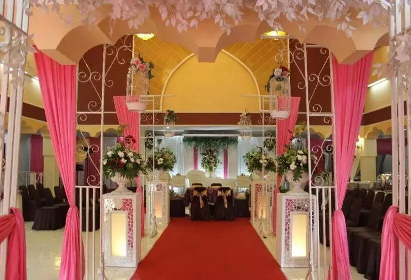 Fotos del hotel Lingga:  2