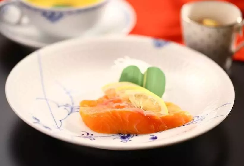 Fotos del hotel Jinpyokaku Honten:  13