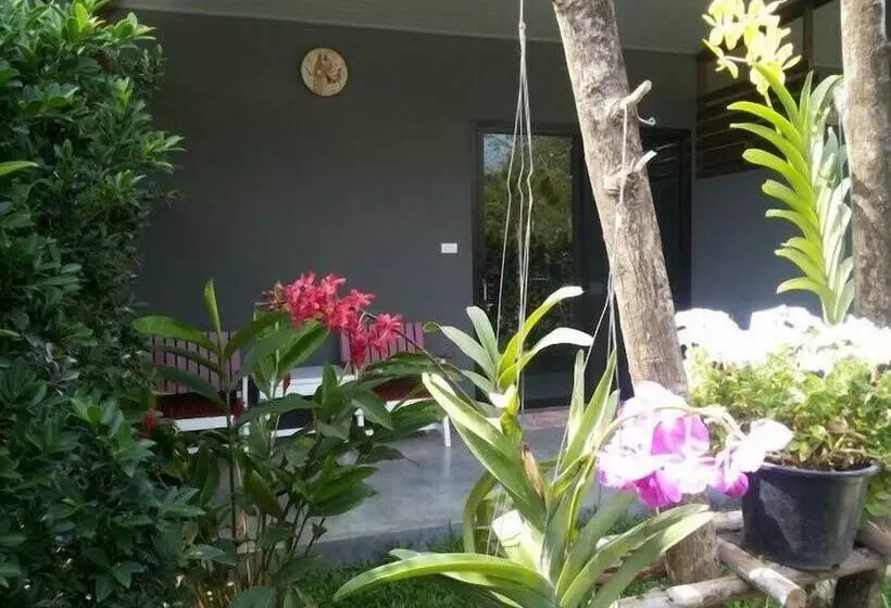 Fotos del hotel Kanvela Resort:  2