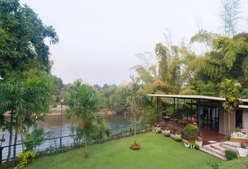 Fotos del hotel Kanvela Resort:  4