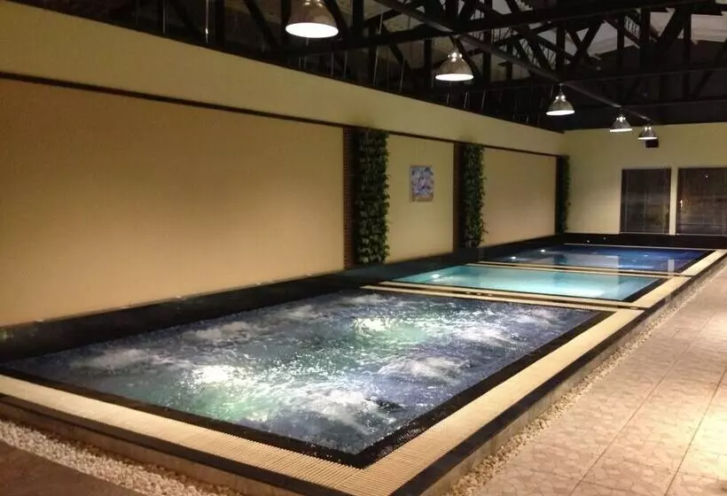 Fotos del hotel Siam Paradise Entertainment Complex:  2