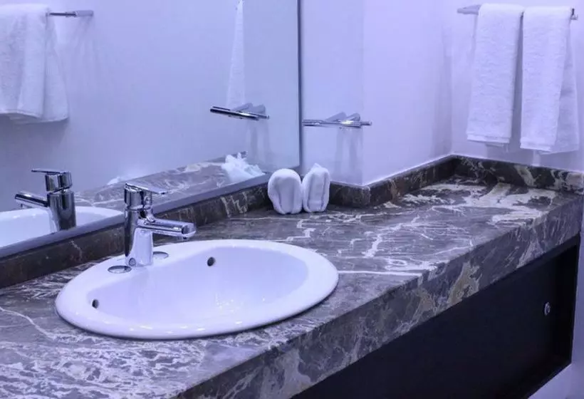 Fotos del hotel 770:  9