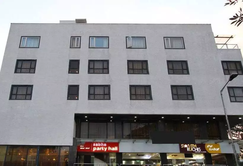 Fotos del hotel Cartier Biznotel:  6