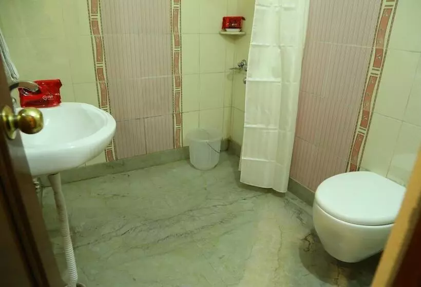 Fotos del hotel Oyo Rooms Sector 42 Chandigarh:  11