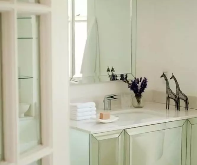 Fotos del hotel 33 Melville Road:  5