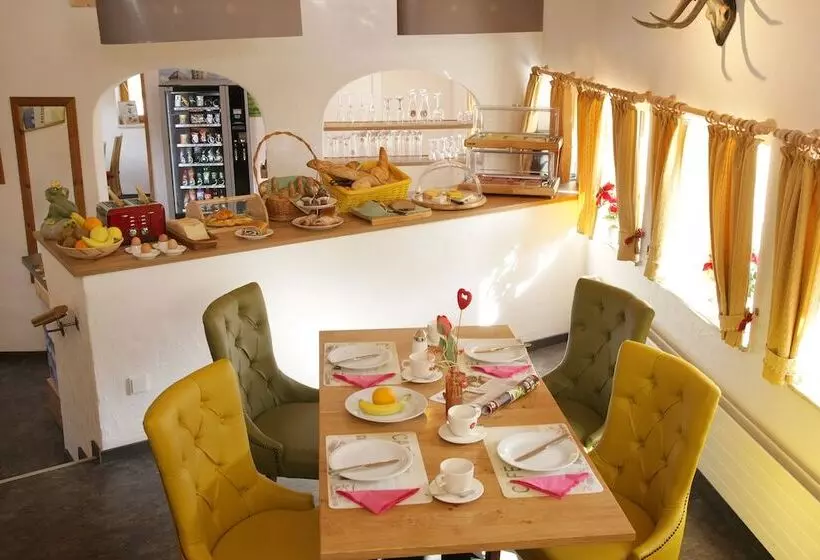 Fotos del hotel Pension Patricia:  2