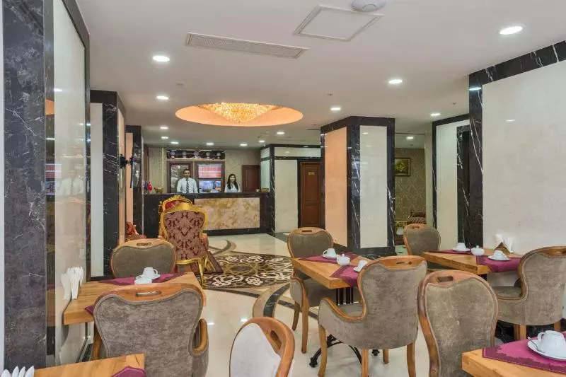 Fotos del hotel Realstar:  16