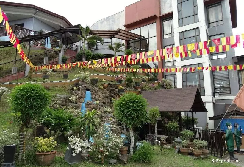 D Japanese Tunnel Family Resort