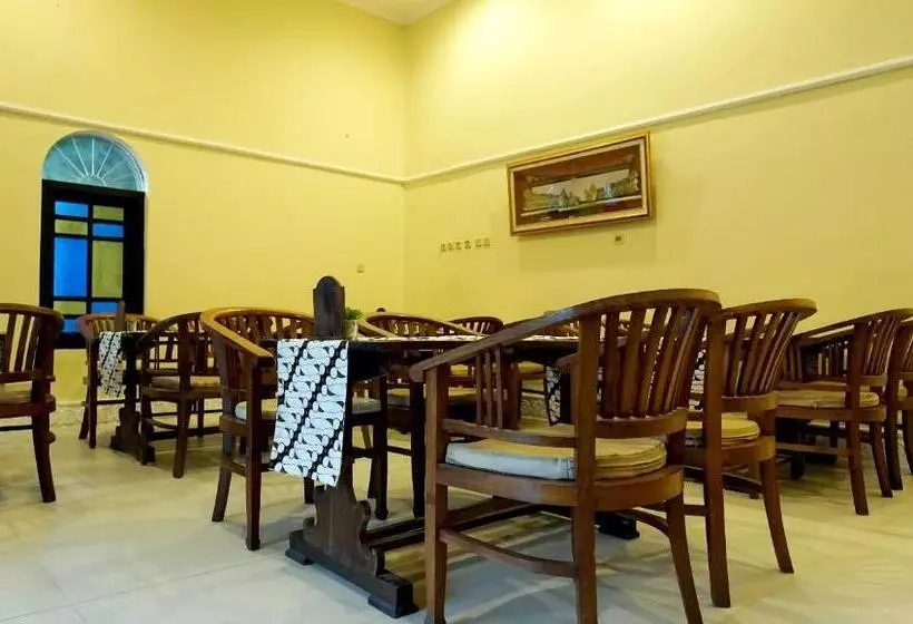 Fotos del hotel Diana Jogja:  21